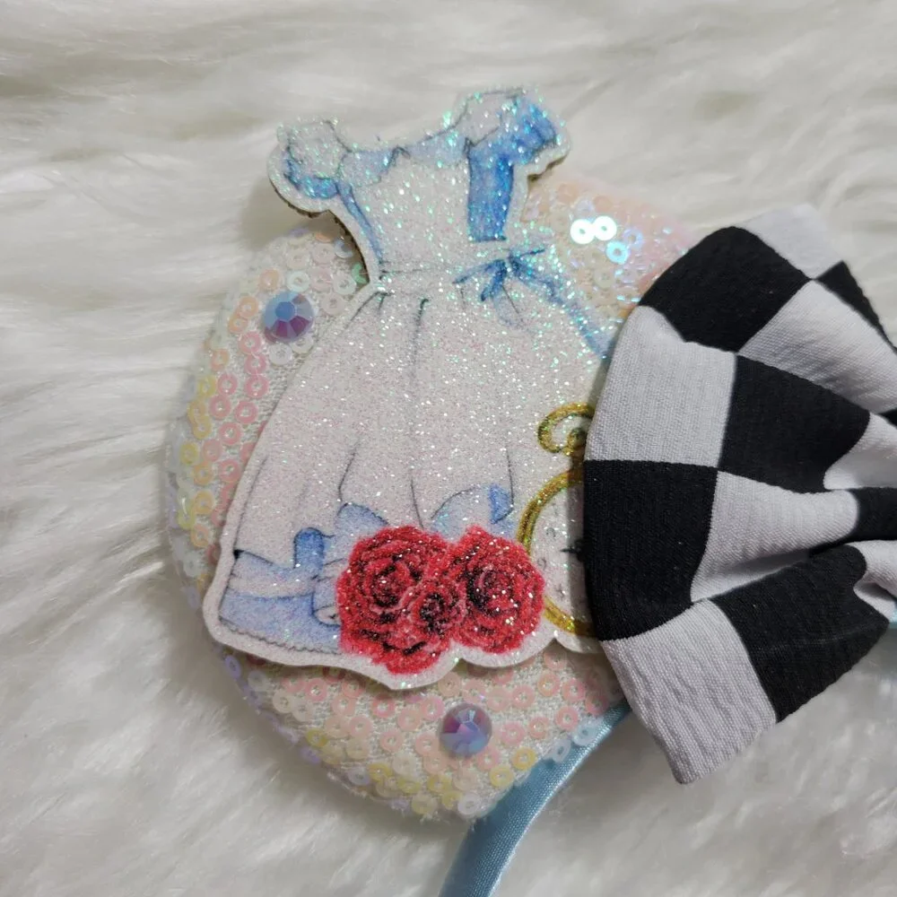 Alice in Wonderland Minnie Mouse Ears